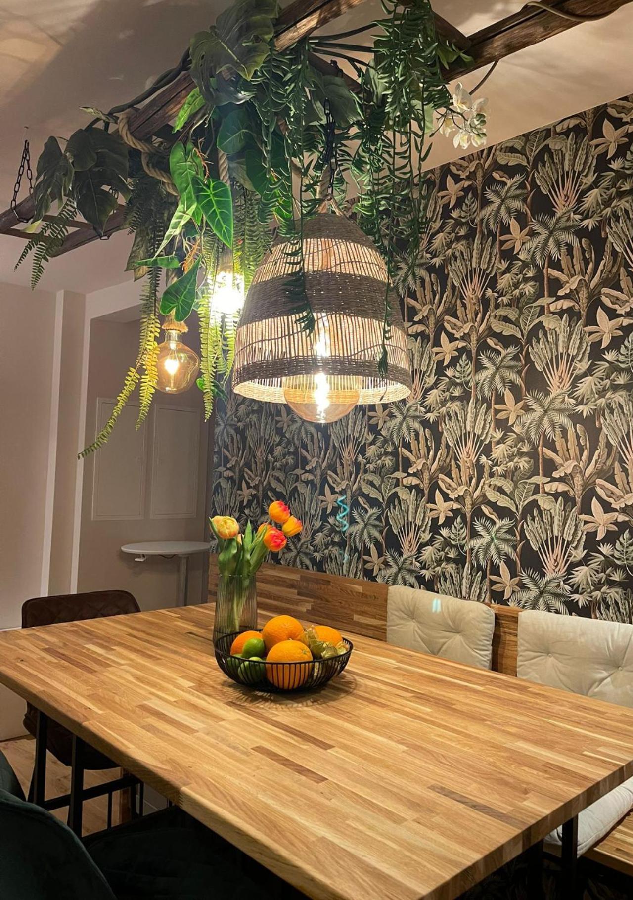 Stay At Smilla - Boutique Apartments Mit Kueche - Parken - Klima - Netflix - Waschmaschine فيسبادن المظهر الخارجي الصورة