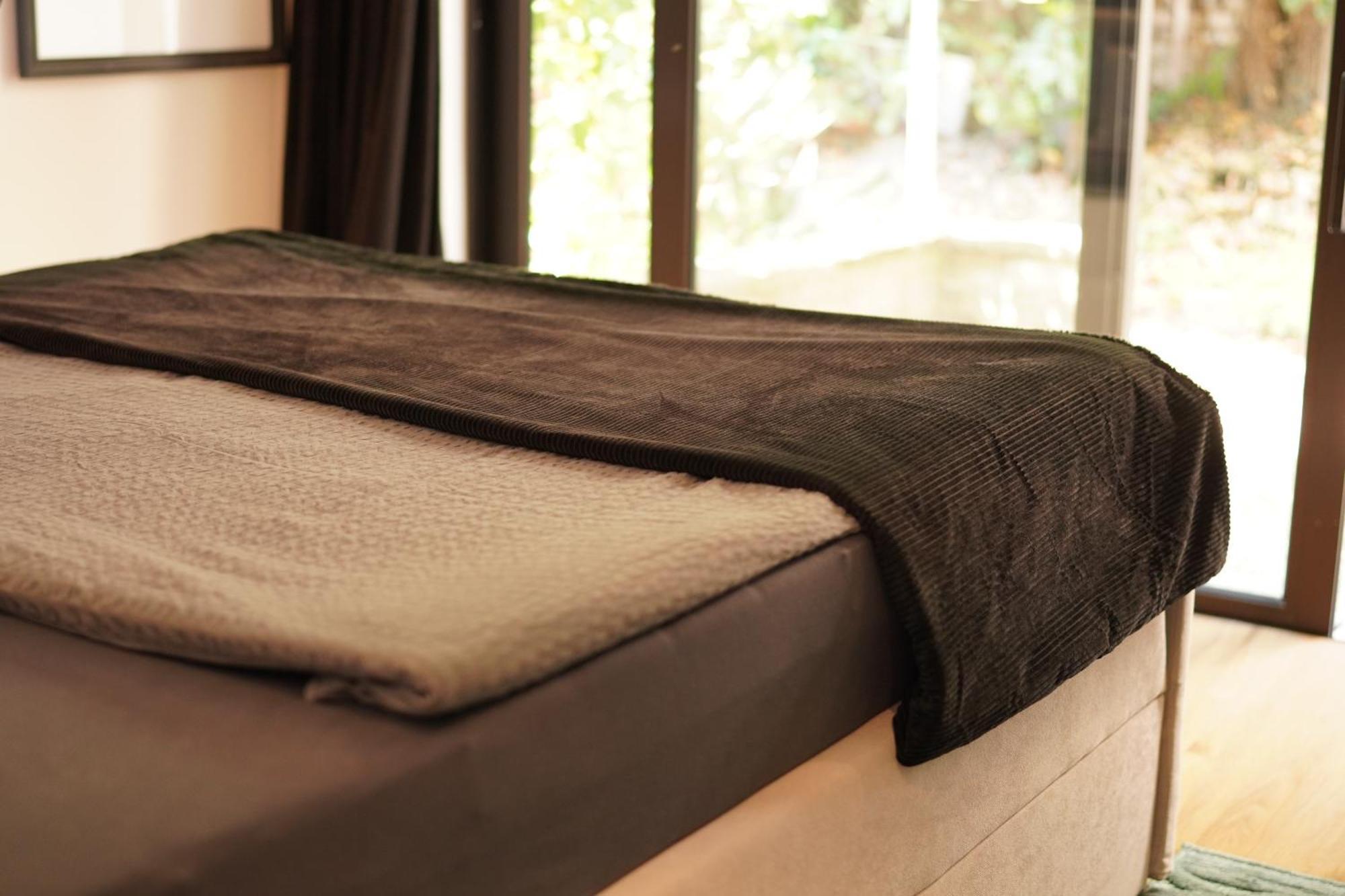 Stay At Smilla - Boutique Apartments Mit Kueche - Parken - Klima - Netflix - Waschmaschine فيسبادن الغرفة الصورة